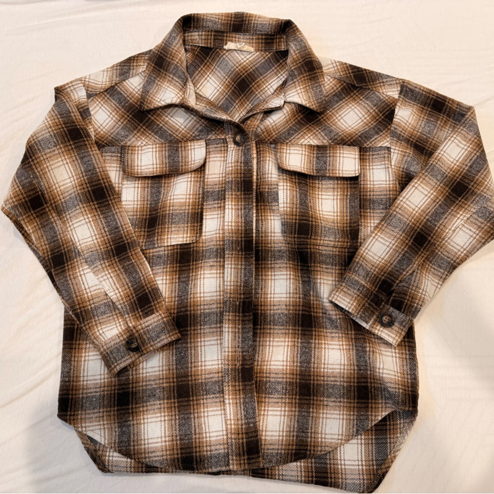 La Hearts Brown and White Plaid Casual Shirt